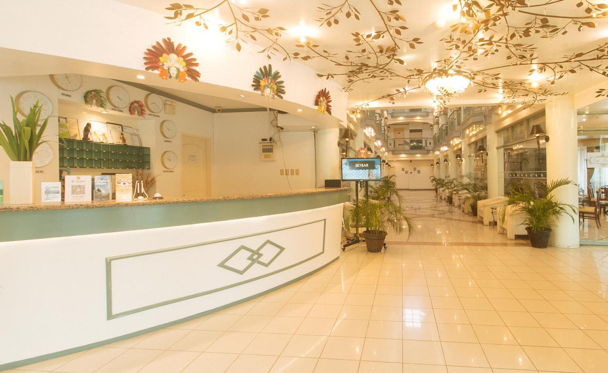 באקולוד Royal Am Rei Hotel By Reddoorz מראה חיצוני תמונה